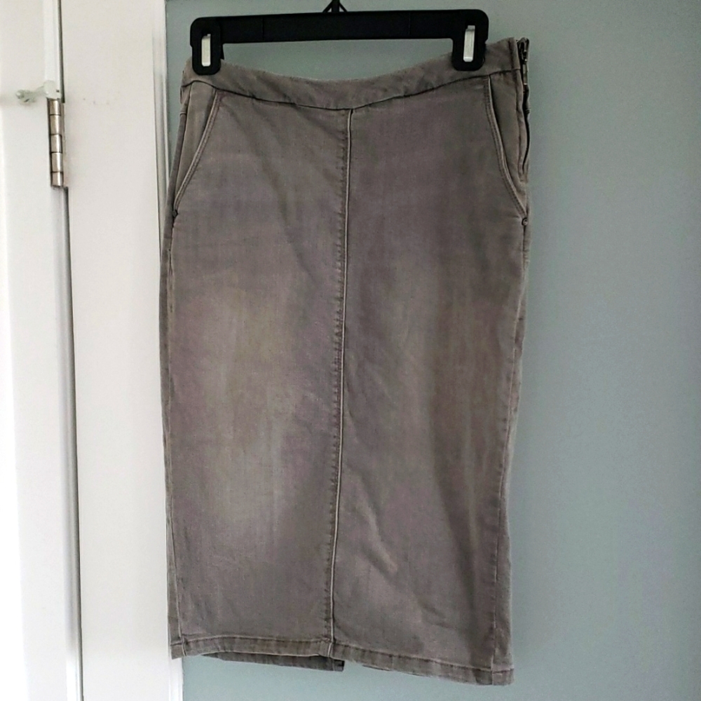 Zara Grey Denim Pencil Skirt with Stretch